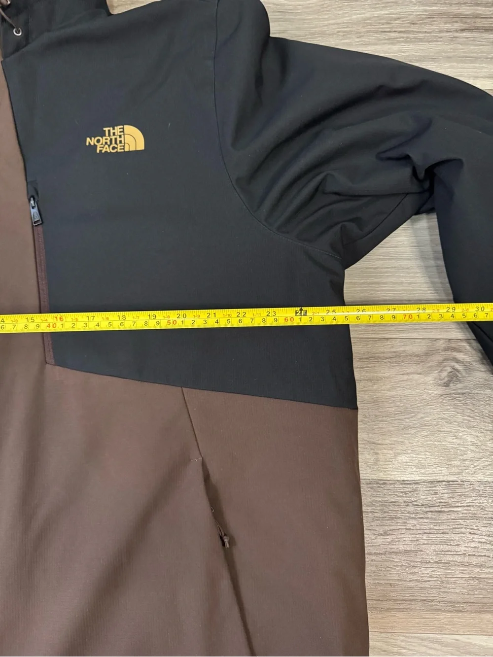 The North Face Men's Apex Elevation Jacket in Brown and Black Size XXL